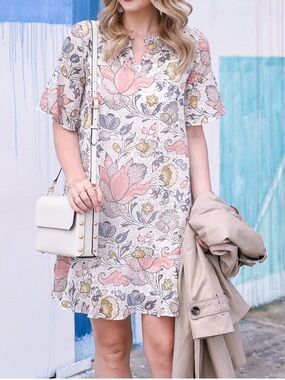 LOFT Floral Mini Dress in Pink & Gray Like New